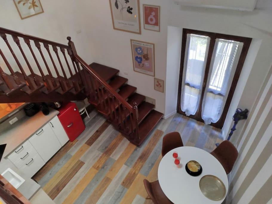 טוסקולנו מדרנו Casa Fedra, Delizioso Loft Frontelago מראה חיצוני תמונה